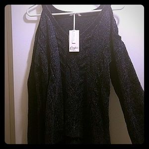 NWT Candie's velvet hi-lo cold shoulder sweater XL